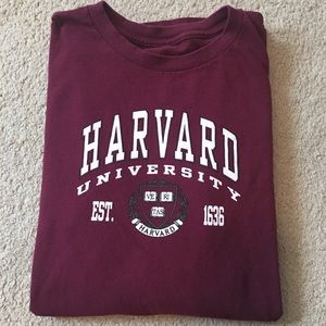 Harvard University T-shirt